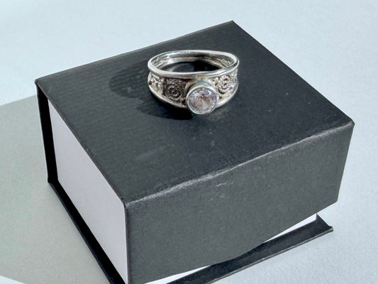 Filigree Collet Ring